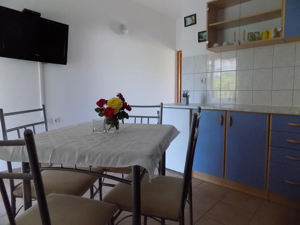 Apartment Lopar 15 Bagian luar foto